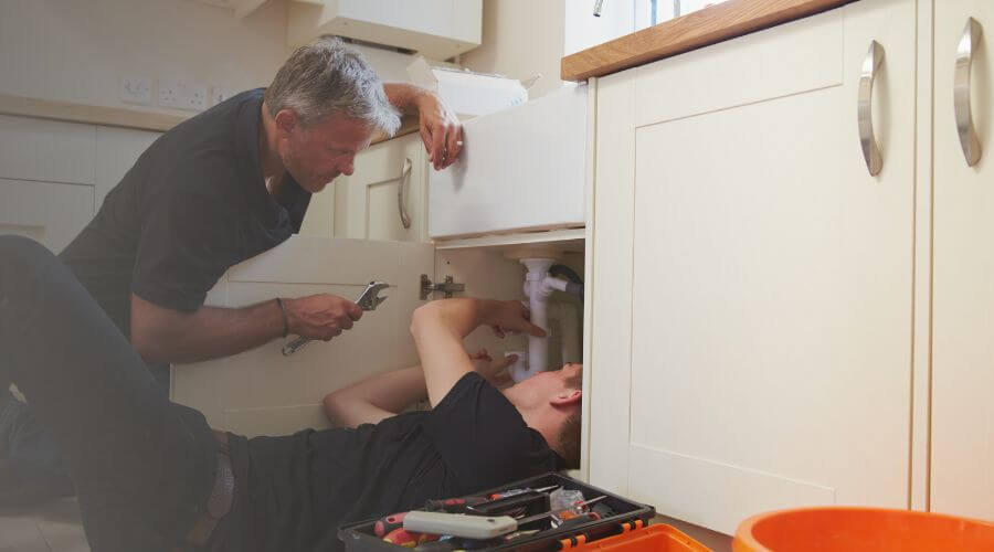 Professional burst pipe repair services in Gillett, TX